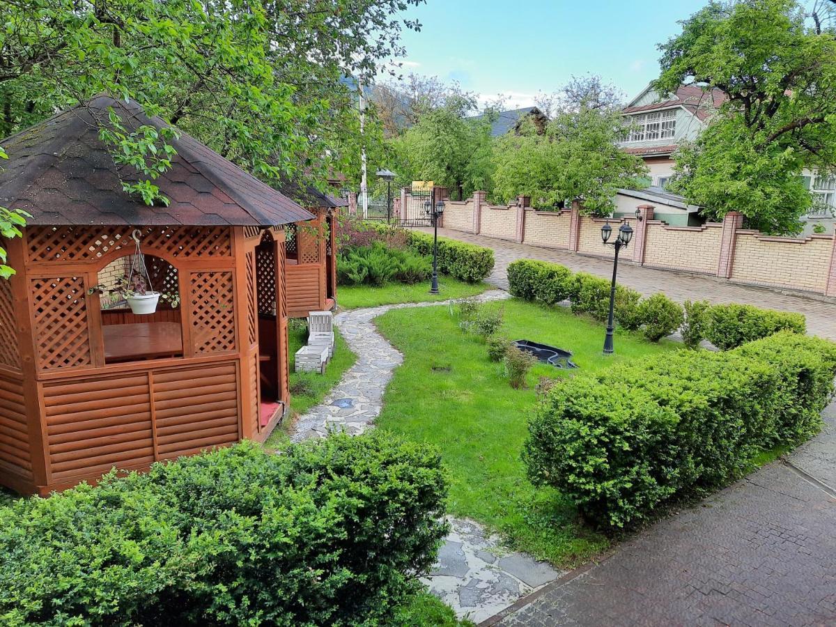 Tsvit Paporoti Jaremtsche Exterior foto