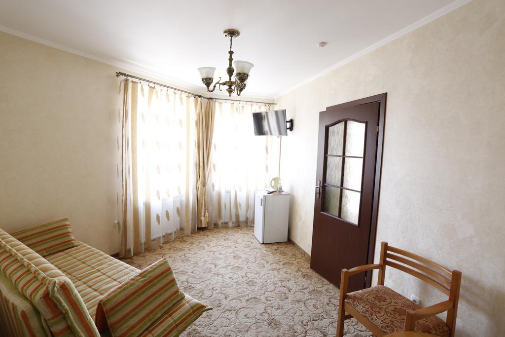 Tsvit Paporoti Jaremtsche Exterior foto
