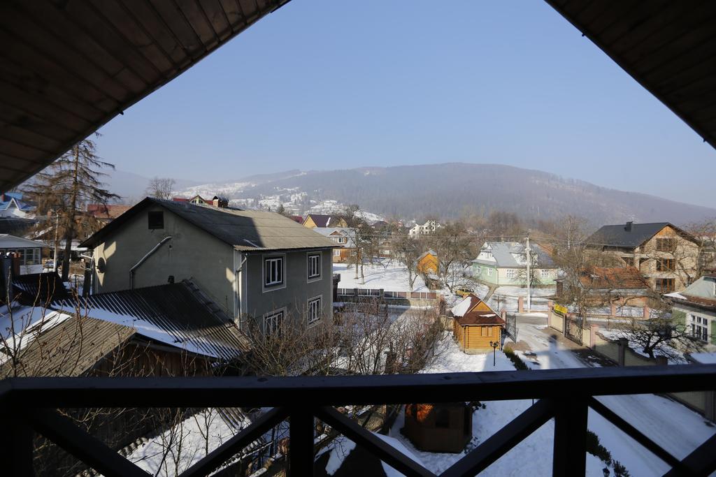 Tsvit Paporoti Jaremtsche Exterior foto