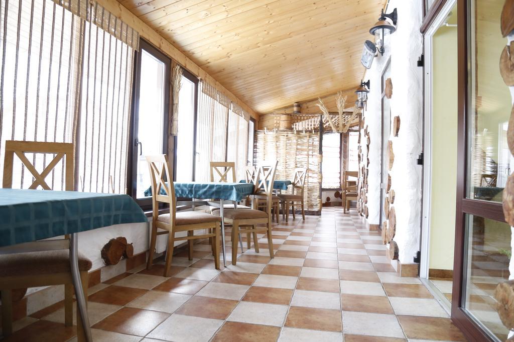 Tsvit Paporoti Jaremtsche Exterior foto